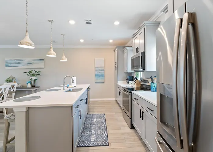 14237 Heather Court Holiday home