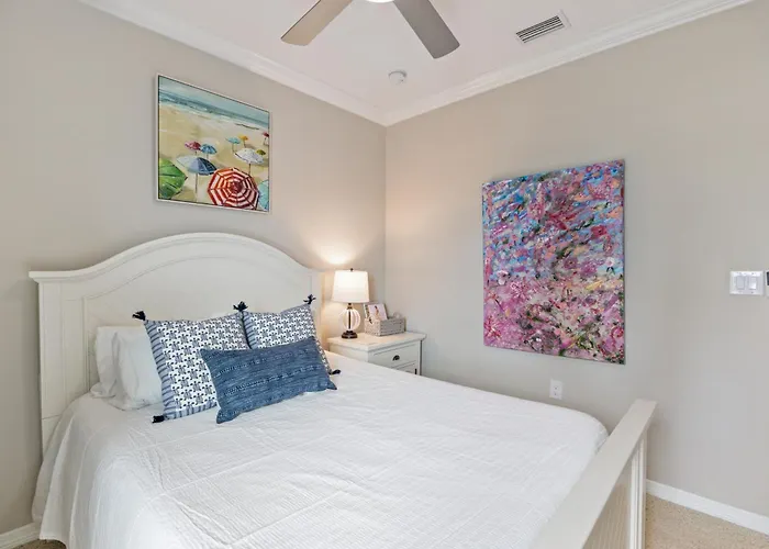 14237 Heather Court Holiday home